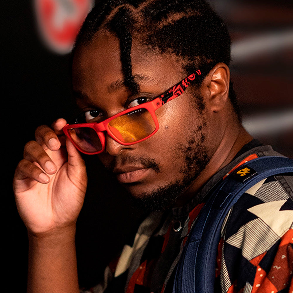 miles morales, spiderman, enigma, edition, marvel, multiverso, hombre araña, rojo, Gafas con proteccion, glasses, Gunnar, gafa para juegos, gafas, lentes, adidas, deporte, gamer, gaming, oakley, ray ban, wayfarer, hombre, marca, lentes, anteojos, deporte, extremo, vision, ojo, eye, lentes, lentillas, top, youtuber, bolle, streamer, streaming, digital.