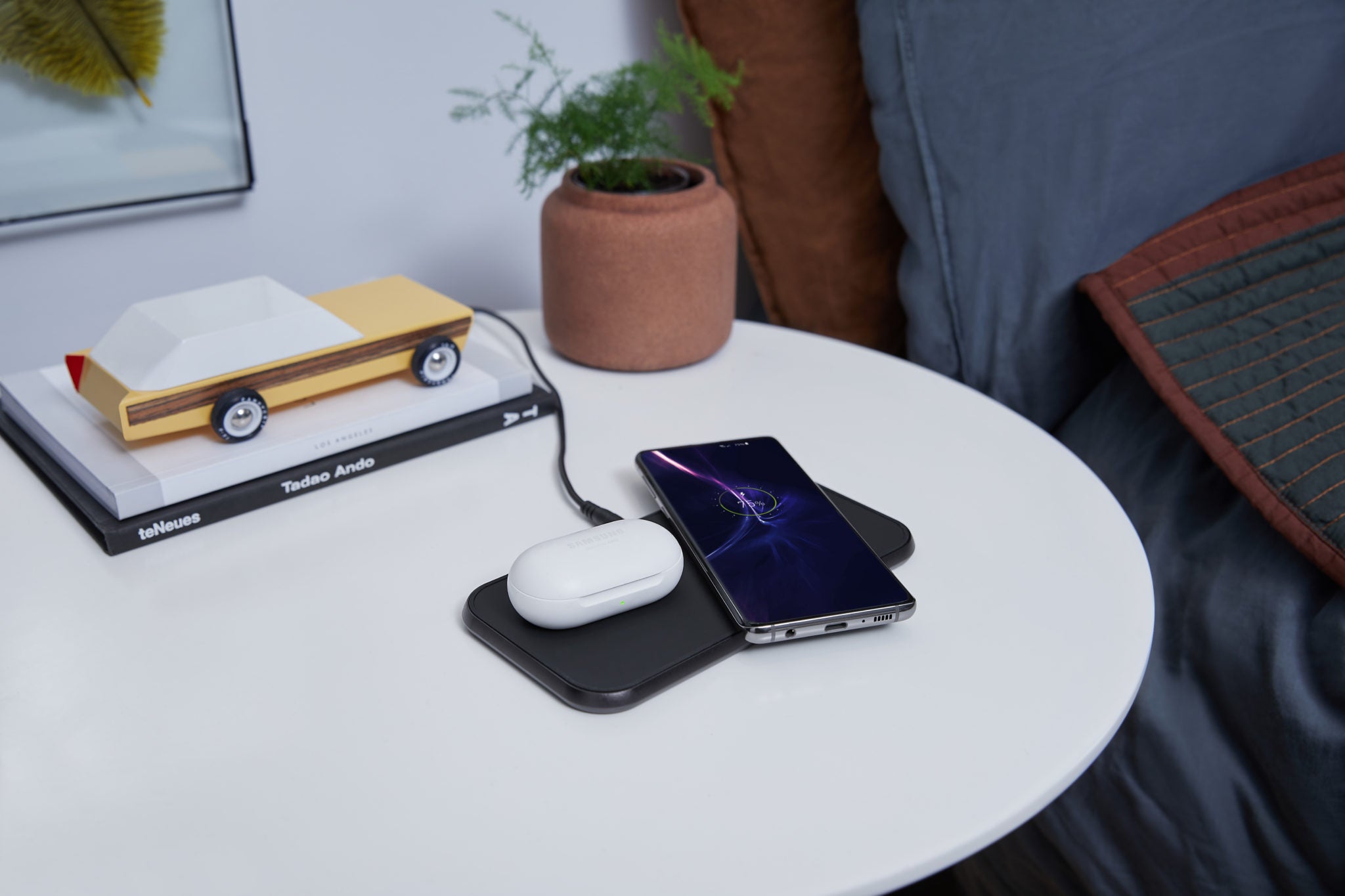 Dual Aluminum Wireless Charger